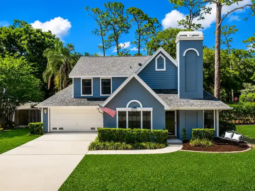 Altamonte Springs House exterior cleaning service
