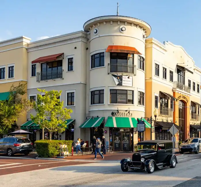 Downtown Kissimmee historic district exterior