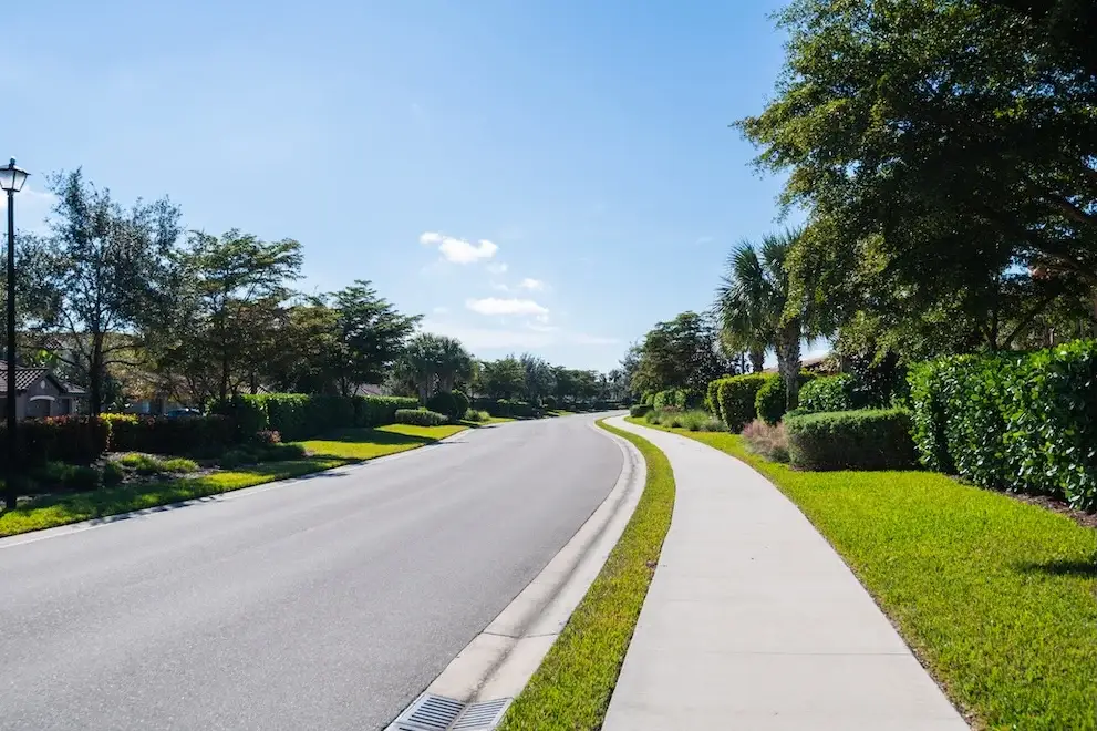 HOA community common-area exterior cleaning in Orlando
