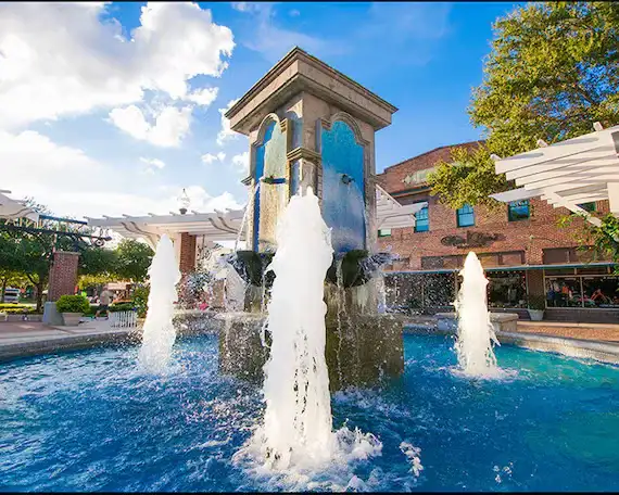 Winter Garden fountain plaza exterior